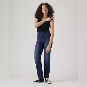 Levi’s Women’s 724 High Rise Straight Jeans